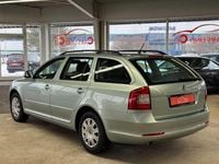 Gebraucht Skoda Octavia 80 PS (58 kW) 2010 Grün Kombi