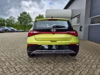 Neu Hyundai i20 90 PS (66 kW) 2026 Mangrove green Kleinwagen