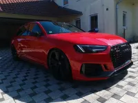 Używany Audi RS4 Sport 450 KM (330 kW) 2017 Czerwony Kombi