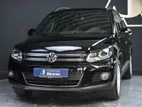 Gebraucht VW Tiguan LOUNGE 150 PS (110 kW) 2015 Schwarz SUV