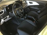 Neu Suzuki Swift Club 83 PS (61 kW) 2025 Gelb Kleinwagen