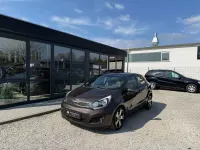 Occasion Kia Rio Platinum Edition 90 ch (66 kW) 2014 Marron Berline