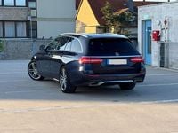 Gebraucht Mercedes E400 AMG line 340 PS (250 kW) 2018 Blau Limousine