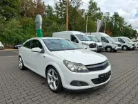 Gebraucht Opel Astra GTC Selection 116 PS (85 kW) 2009 Weiß Coupé