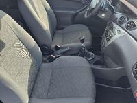 Gebraucht Ford Focus 101 PS (74 kW) 2003 Silber Limousine