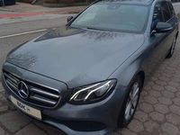 Gebraucht Mercedes E250 211 PS (155 kW) 2017 Selenitgrau Kombi