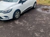 Gebraucht Renault Clio IV LIMITED 90 PS (66 kW) 2018 Weiß Limousine