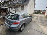 Gebraucht Opel Astra 105 PS (77 kW) 2006 Silber Limousine