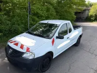 Używany Dacia Pick up Basis 84 KM (61 kW) 2011 Biały Pickup