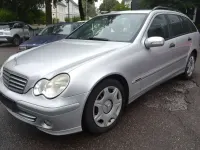Gebraucht Mercedes C180 143 PS (105 kW) 2004 Brillantsilber  metalliclack Kombi