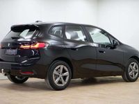 gebraucht BMW 220 Active Tourer 220i Active Tourer i , DKG [Navi, AHK, RFK, SHZ]