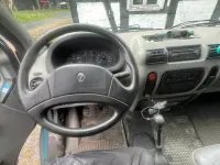 Używany Renault Master 81 KM (59 kW) 2002 Zielony Minivan