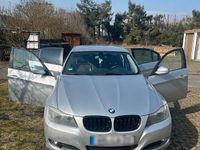 Gebraucht BMW 316 2011 Silber Limousine
