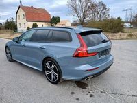Gebraucht Volvo V60 163 PS (119 kW) 2022 Grau Kombi