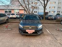 Gebraucht VW Passat 105 PS (77 kW) 2012 Grau Limousine