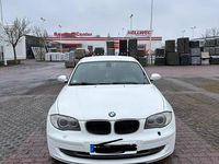 Gebraucht BMW 116 122 PS (89 kW) 2007 Weiß Kleinwagen