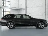 Gebraucht Mercedes E450 367 PS (269 kW) 2025 Metalliclack obsidianschwarz Kombi
