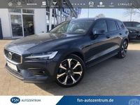 Gebraucht Volvo V60 CC 184 PS (135 kW) 2024 Kombi