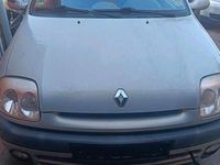 Second-hand Renault Clio II 2000 Gri Hatchback