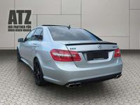 gebraucht Mercedes E63 AMG Performance*Night Vis*Pano*Kamera*Dyn.S