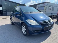 Gebraucht Mercedes A160 95 PS (69 kW) 2009 Blau Limousine
