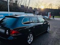 Second-hand VW Golf VI 105 CP (77 kW) 2011 Negru Hatchback