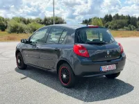 Gebraucht Renault Clio II 75 PS (55 kW) 2006 Grau Limousine
