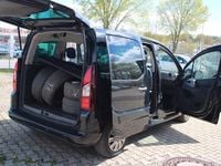 Second-hand Citroën Berlingo SELECTION 99 CP (72 kW) 2017 Negru Monovolum