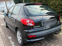 Gebraucht Peugeot 206+ 75 PS (55 kW) 2011 Schwarz Kleinwagen