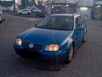 Gebraucht VW Bora 101 PS (74 kW) 1999 Blau Limousine