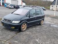 Gebraucht Opel Zafira 125 PS (91 kW) 2001 Schwarz Van / Kleinbus