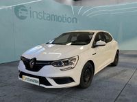 Gebraucht Renault Mégane IV Life 116 PS (85 kW) 2019 Weiß Limousine