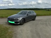 Gebraucht Mercedes E300 194 PS (142 kW) 2019 Grau Kombi