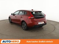 Gebraucht Volvo V40 Momentum 120 PS (88 kW) 2017 Rot Kombi