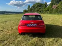 Gebraucht Audi A1 Ambition 105 PS (77 kW) 2010 Rot Kleinwagen