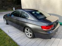 Gebraucht BMW 325 218 PS (160 kW) 2007 Grau Coupé