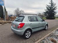 Gebraucht Skoda Fabia Elegance 69 PS (50 kW) 2010 Grün Limousine