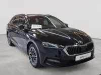 Gebraucht Skoda Octavia Clever 150 PS (110 kW) 2023 Blackmagic perleffekt Kombi