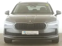 Gebraucht Skoda Superb Selection 150 PS (110 kW) 2025 Grau Kombi
