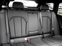 Gebraucht BMW 320 M Sport 190 PS (139 kW) 2025 Schwarz Kombi