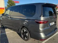 Second-hand VW Multivan Life 204 CP (150 kW) 2023 Gri Monovolum