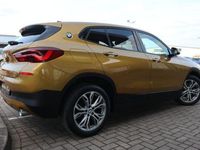 Gebraucht BMW X2 Advantage 150 PS (110 kW) 2021 Gold SUV