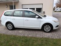 Gebraucht Ford Focus Style 109 PS (80 kW) 2009 Weiß Kombi