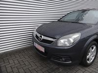 Gebraucht Opel Vectra 155 PS (114 kW) 2009 Dunkelblau (metallic) Limousine