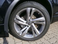 Gebraucht VW Tiguan R-line 150 PS (110 kW) 2024 Schwarz SUV