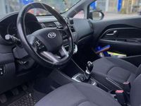 Gebraucht Kia Rio DREAM-TEAM Edition 75 PS (55 kW) 2014 Limousine