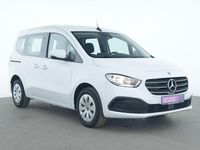 Gebraucht Mercedes T180 131 PS (96 kW) 2024 Arktikweiss Van / Kleinbus