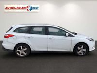 gebraucht Ford Focus 1.0i Kombi Champions Edition