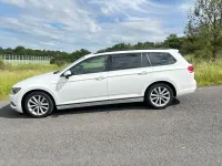 Gebraucht VW Passat 150 PS (110 kW) 2018 Weiß Kombi