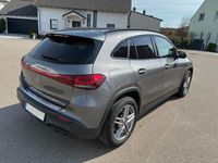 Gebraucht Mercedes EQA250 139 kW (190 PS) 2022 Grau SUV
